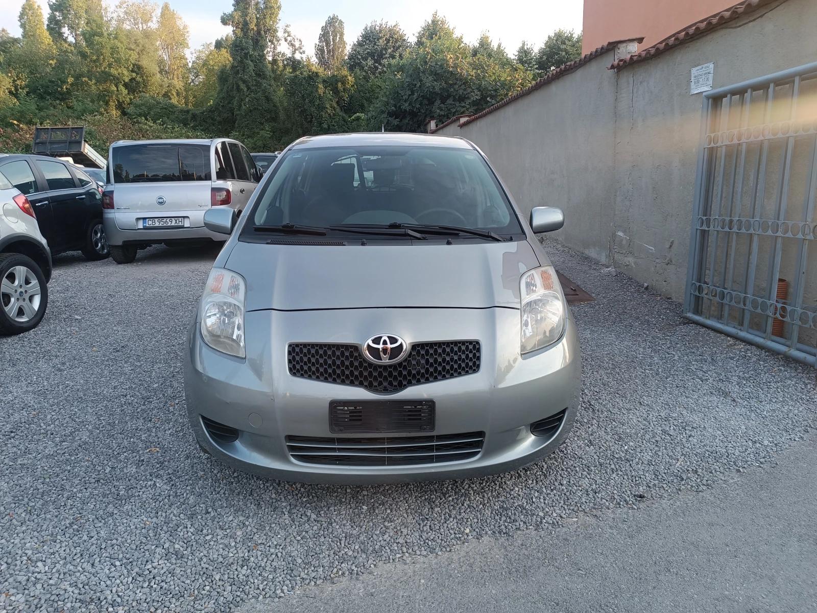 Toyota Yaris 1.3i- WT-I - изображение 3