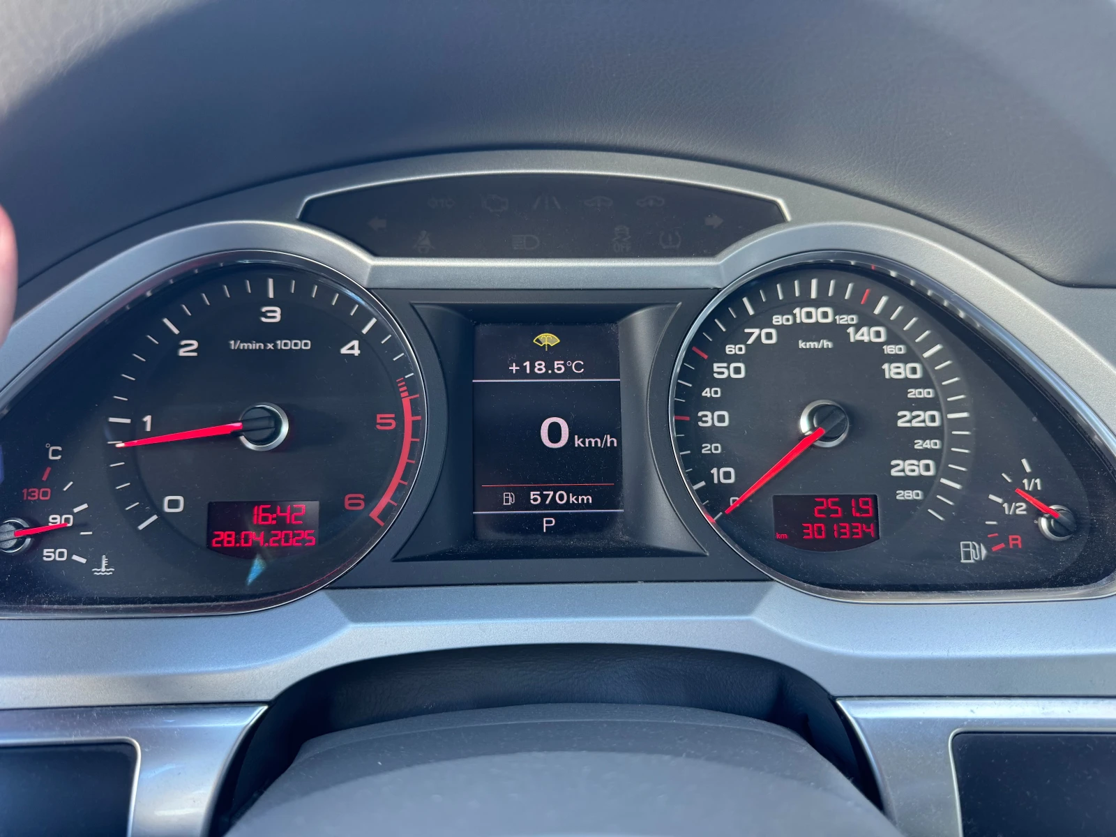 Audi A6 TDI 2.7 - изображение 7