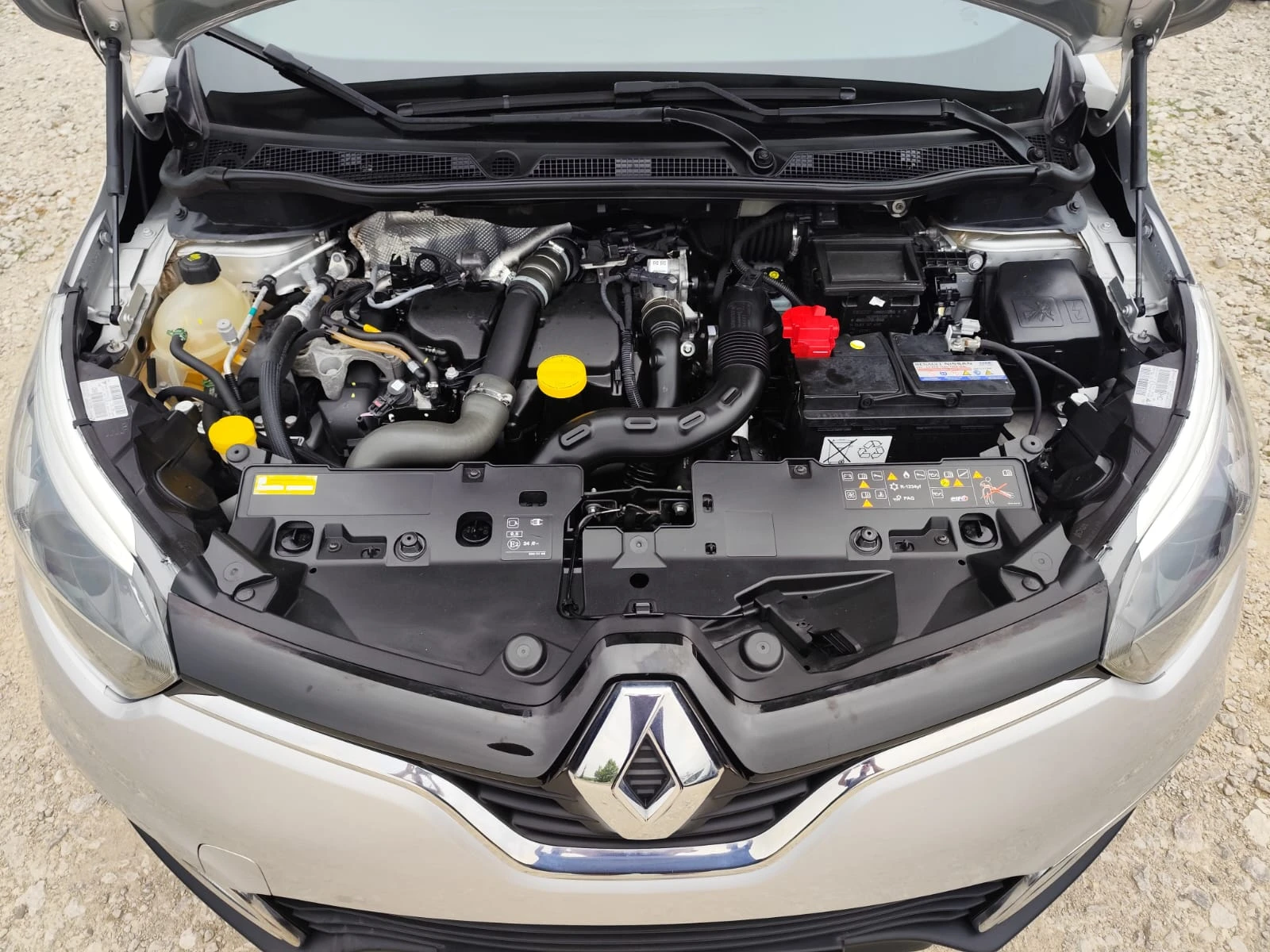 Renault Captur 1.5   71767  . | Mobile.bg   16