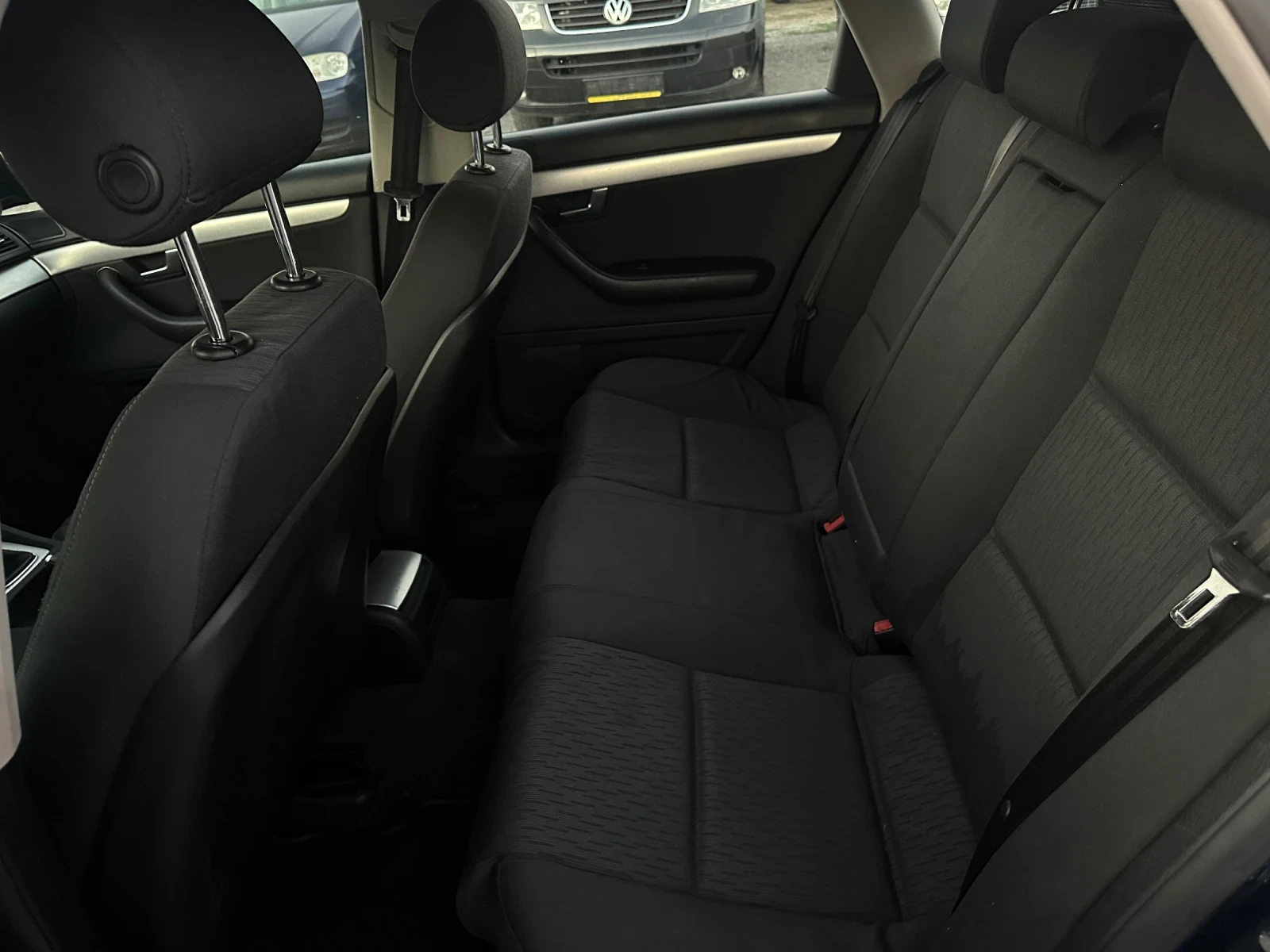 Audi A4 | Mobile.bg   12