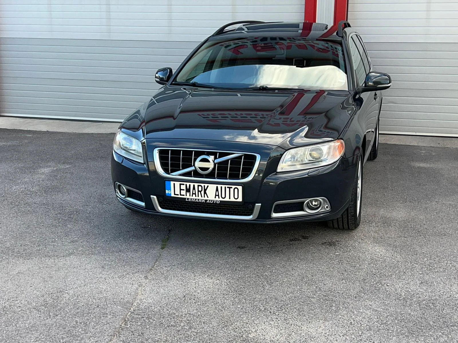 Volvo V70 2.0D AUTOMATIK NAVI LEDER EVRO 5A ЛИЗИНГ - изображение 2