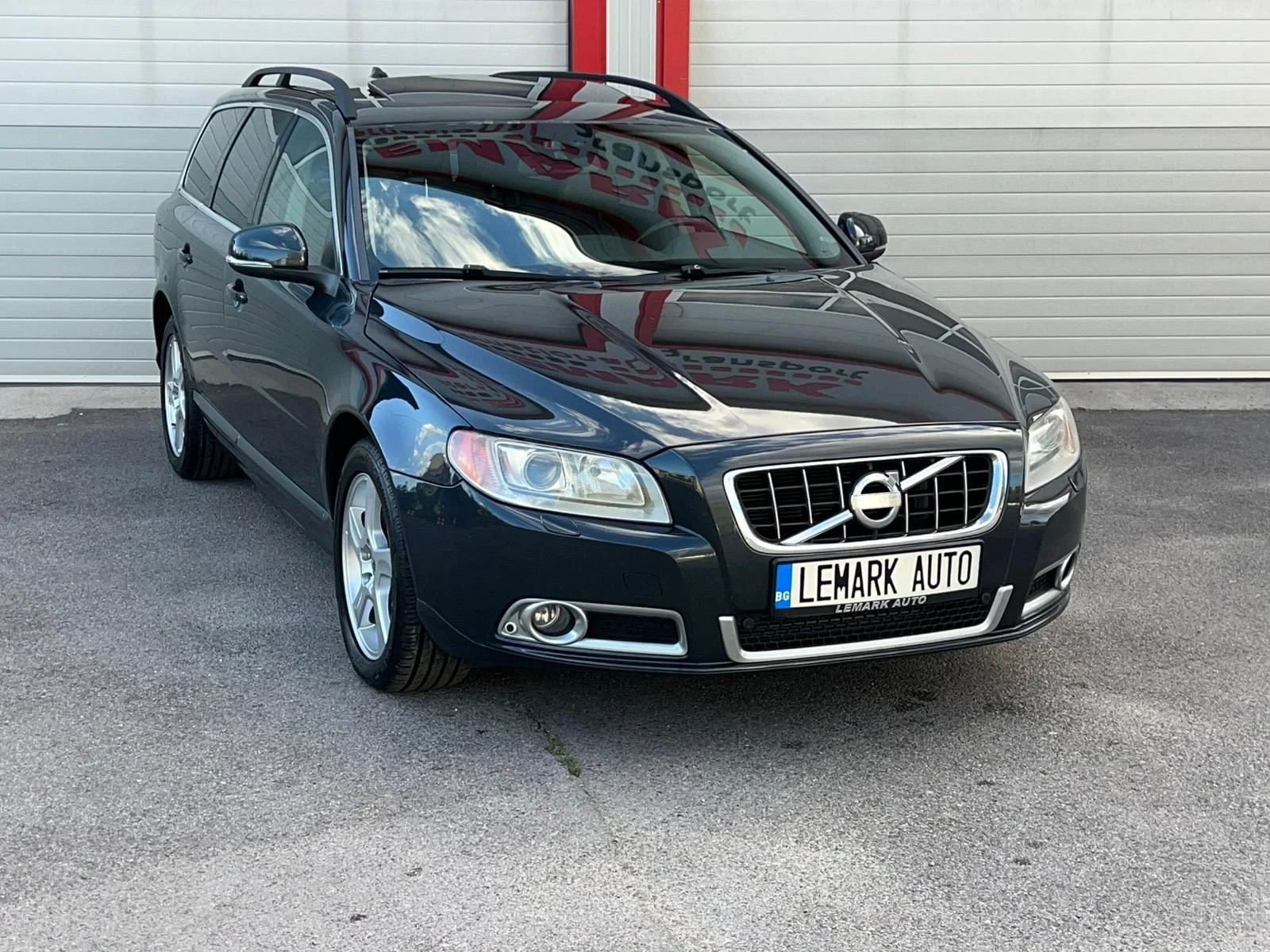 Volvo V70 2.0D AUTOMATIK NAVI LEDER EVRO 5A ЛИЗИНГ - изображение 5