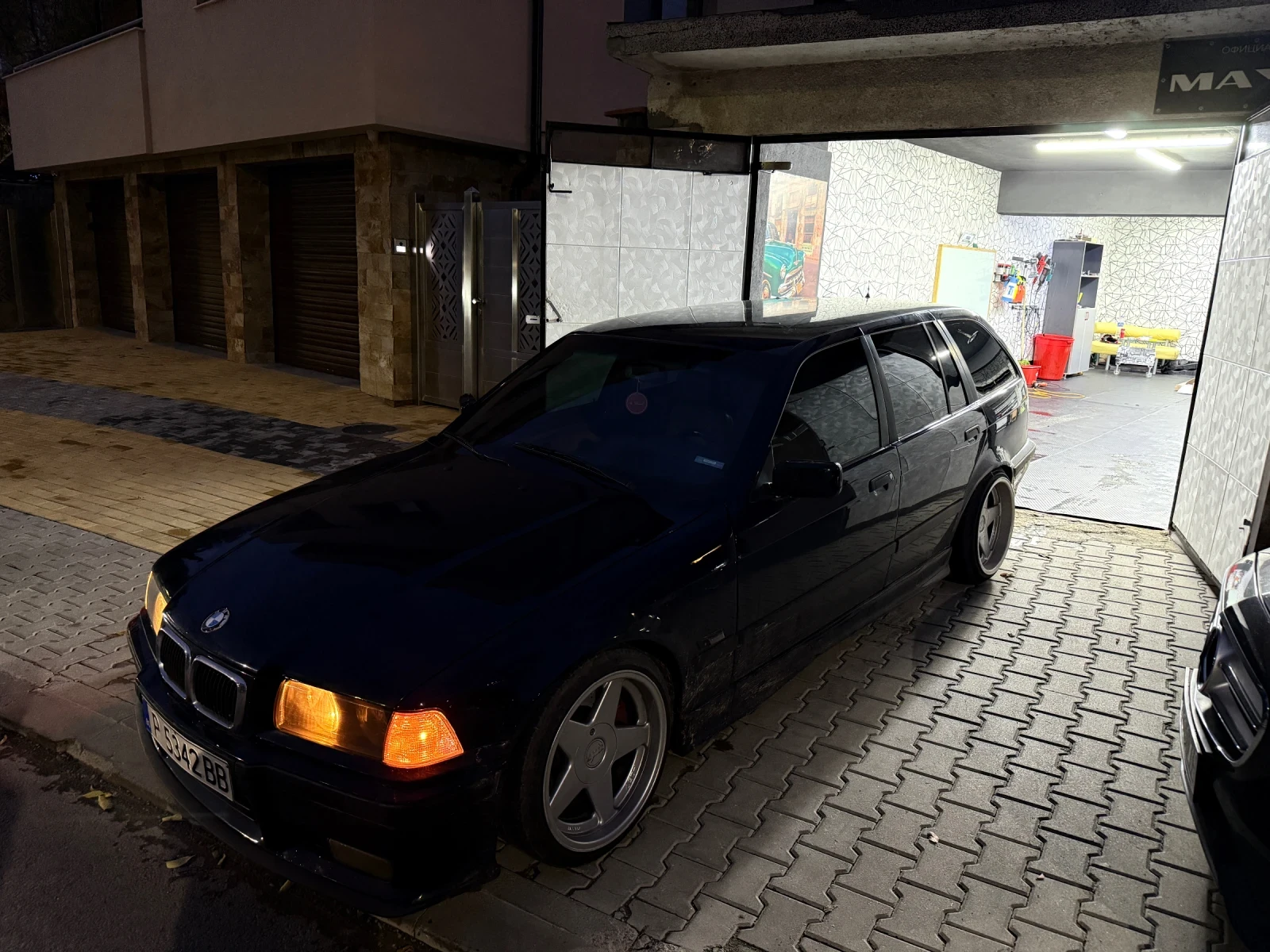 BMW 323 M50b30 270hp | Mobile.bg   5