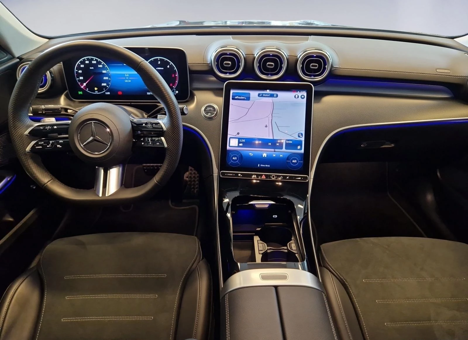 Mercedes-Benz C 300 d* AMG* MEMORY* DISTR*  - изображение 9