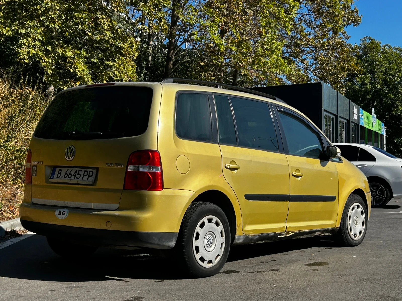 VW Touran 2.0 TDI - изображение 2