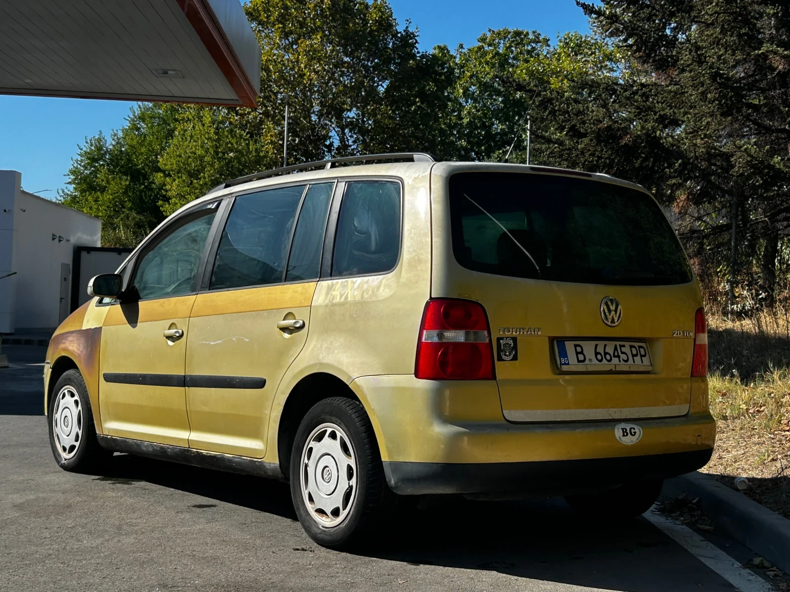 VW Touran 2.0 TDI - изображение 3