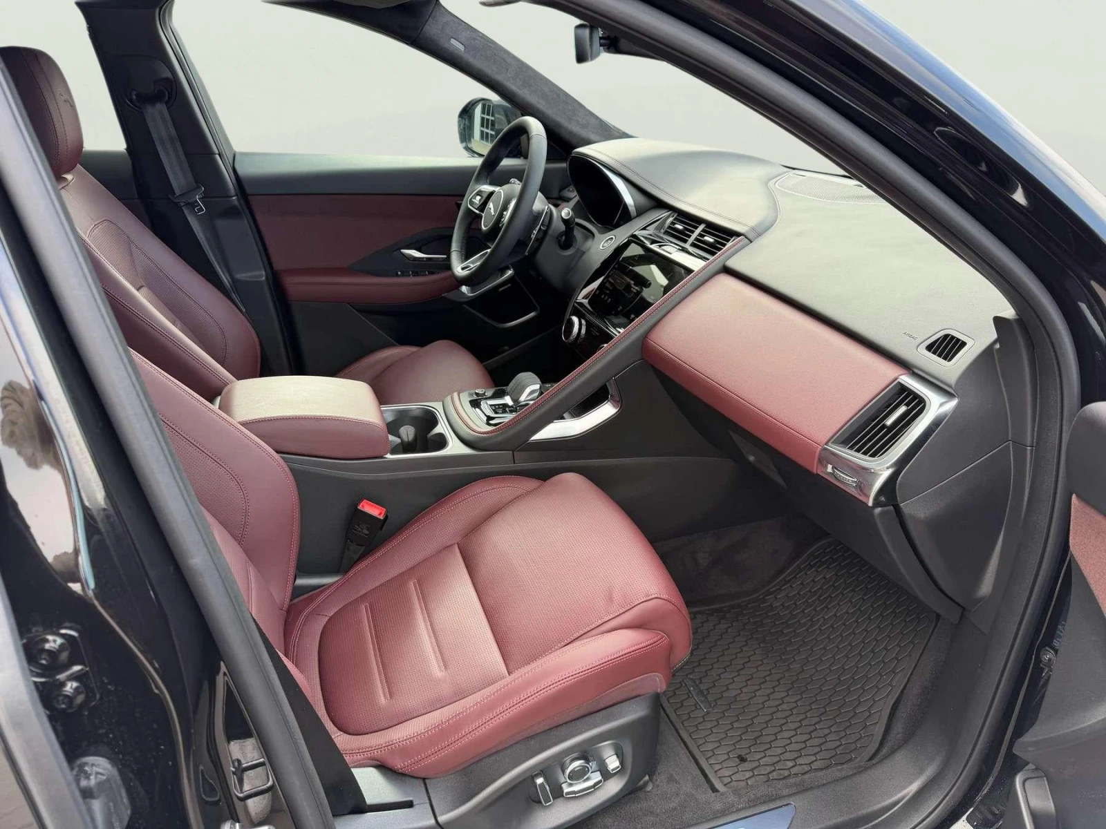 Jaguar E-pace 2.0 | Mobile.bg   11