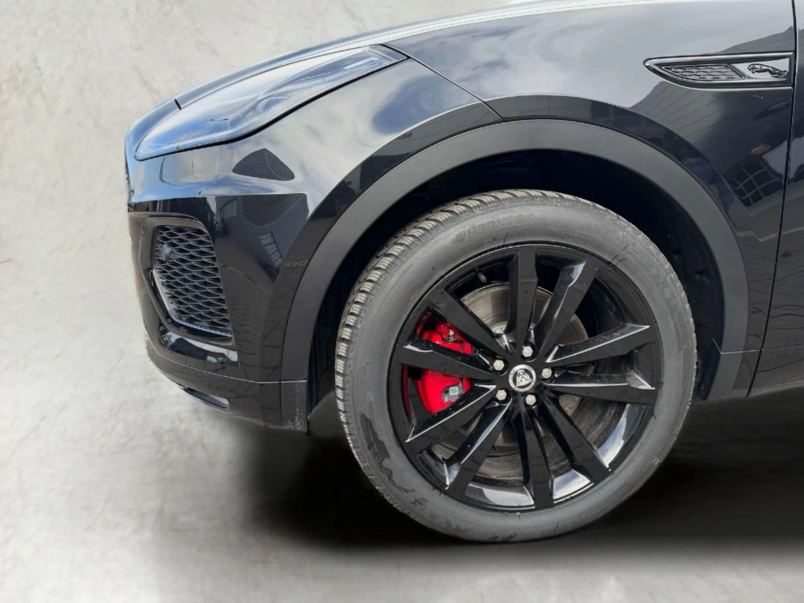 Jaguar E-pace 2.0 - изображение 9