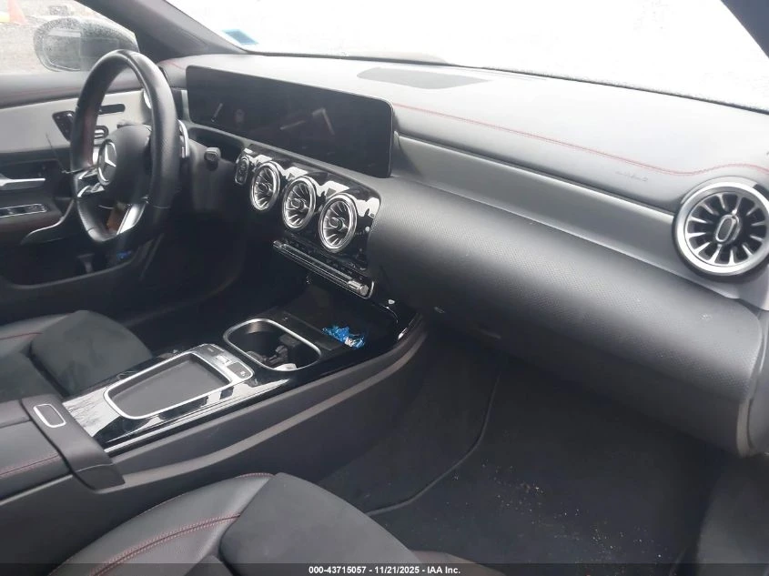 Mercedes-Benz CLA 250 2024 MERCEDES-BENZ CLA 250 COUPE 4MATIC - изображение 10