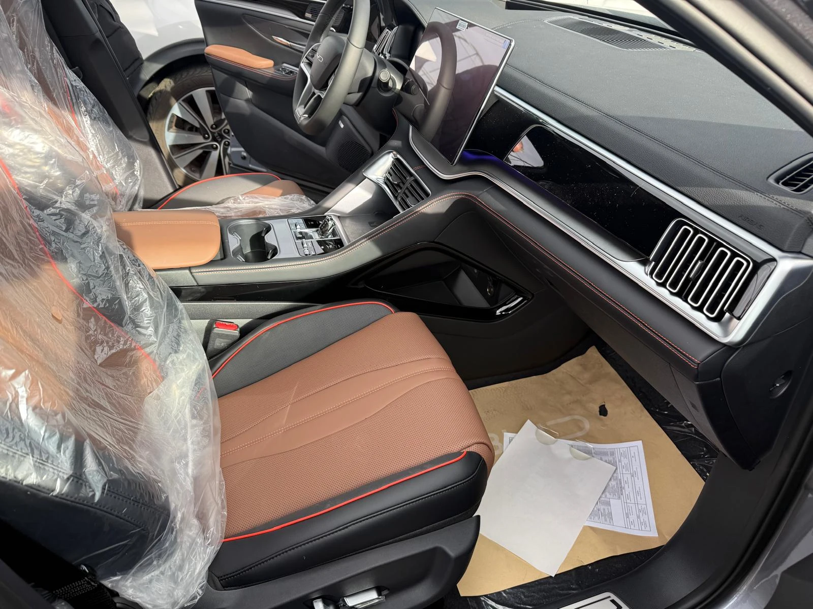 BYD Seal U DM-I 1.5 PHEV Design AWD - изображение 4