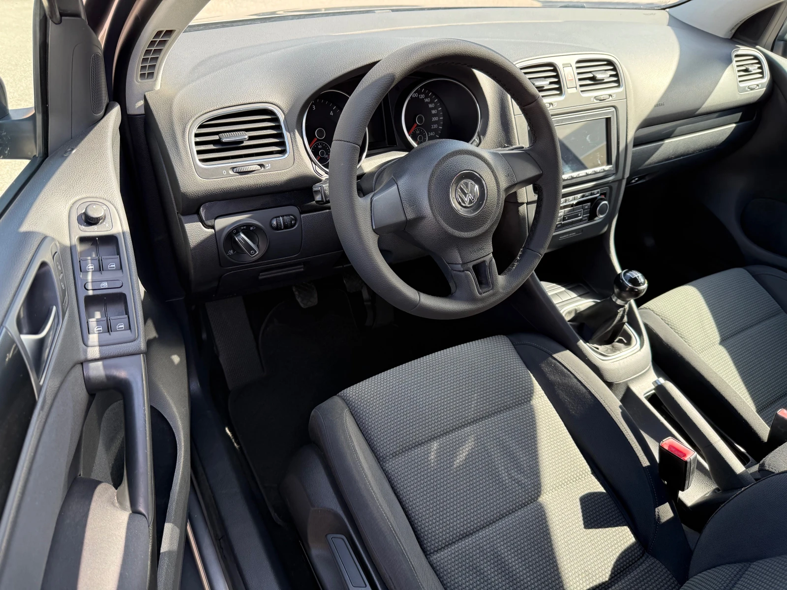 VW Golf 1.6TDi !! 100%������ ��������� - ��������� !! | Mobile.bg � ����������� 10