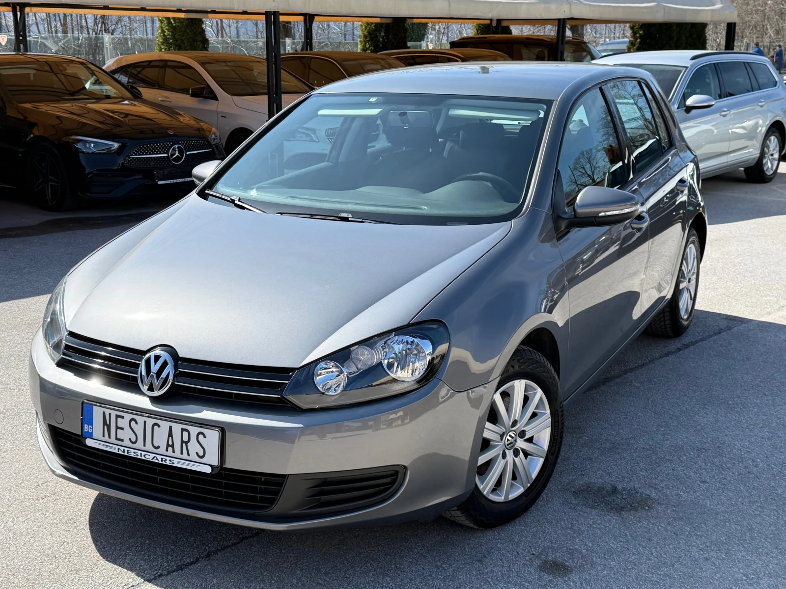 VW Golf 1.6TDi !! 100%РЕАЛНИ КИЛОМЕТРИ - ДОКАЗУЕМИ !! | Auto.bg — изображение 1