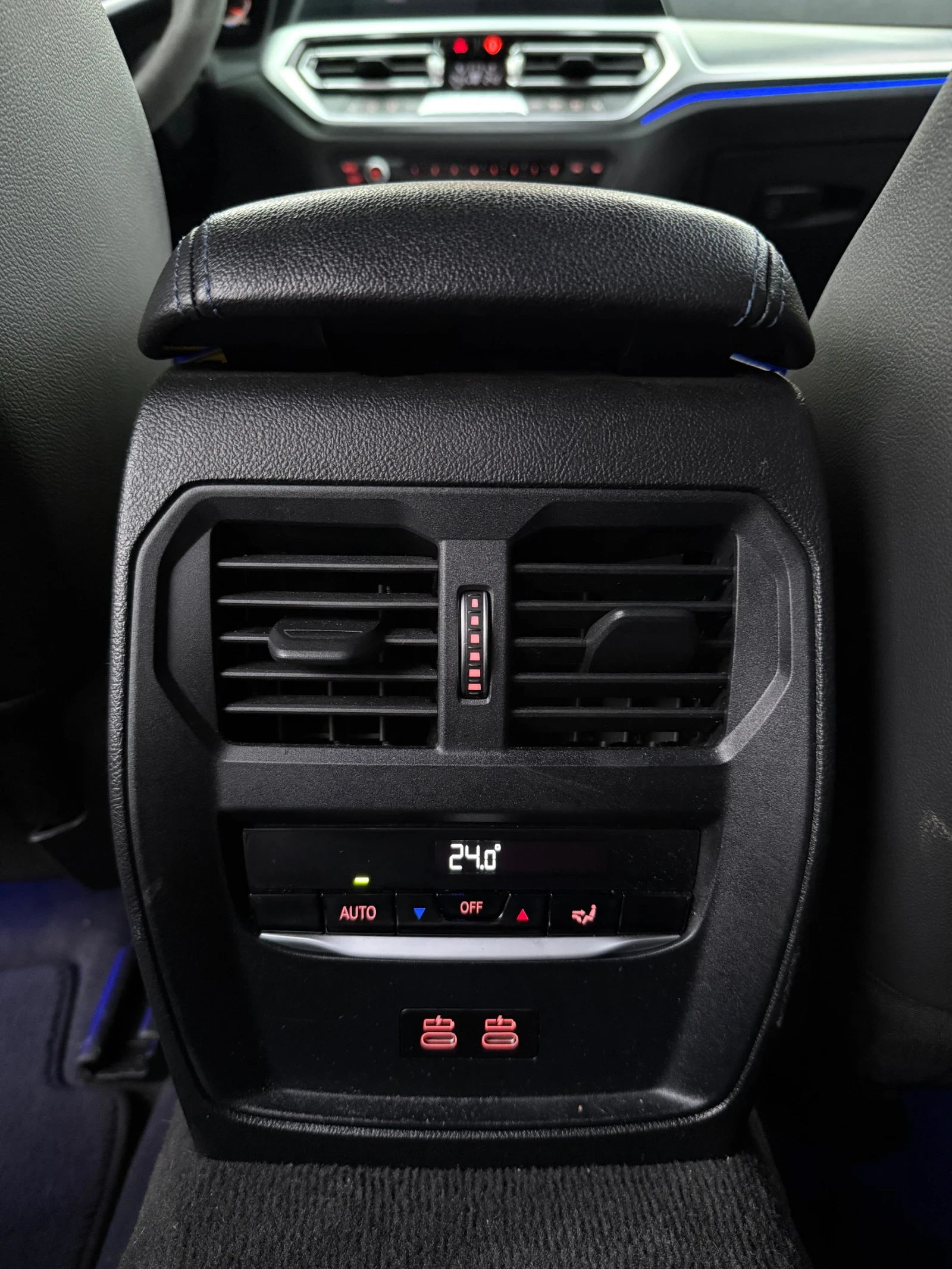 BMW 340 M340i/LASER/XDRIVE/KEYLESS/MILDHYBRID, снимка 14 - Автомобили и джипове - 54006453