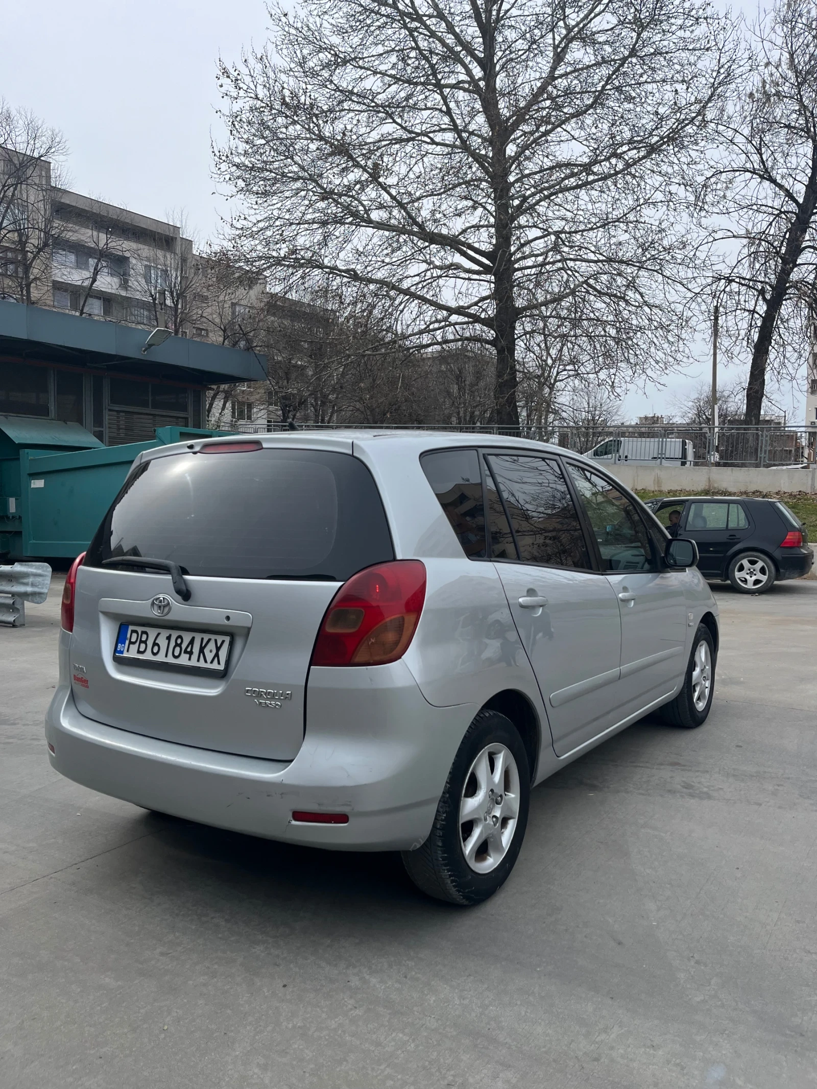 Toyota Corolla verso 1600, снимка 5 - Автомобили и джипове - 54016181