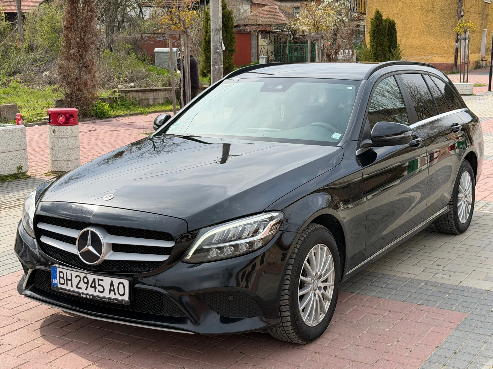 Mercedes-Benz C 220 КАТО НОВА 128, 000Км подържана мерцедес