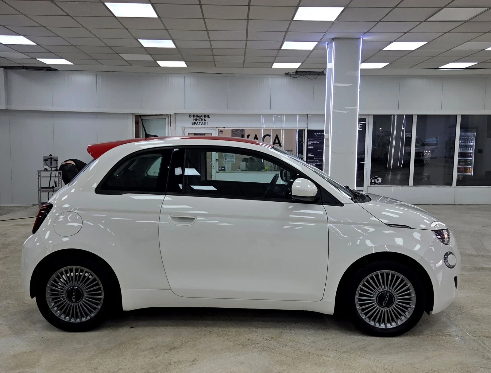 Fiat 500e 42KWh/Long Range, снимка 2 - Автомобили и джипове - 54335040