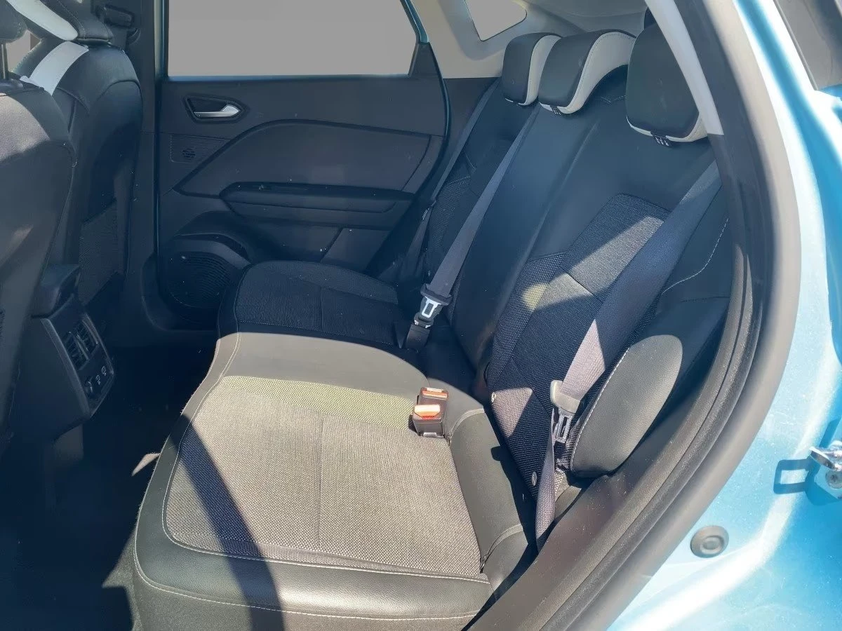 Renault Captur E-TEC PHEV/Intens/LED/360Cam/NAVI/Adaptive Assist/, снимка 12 - Автомобили и джипове - 54593521