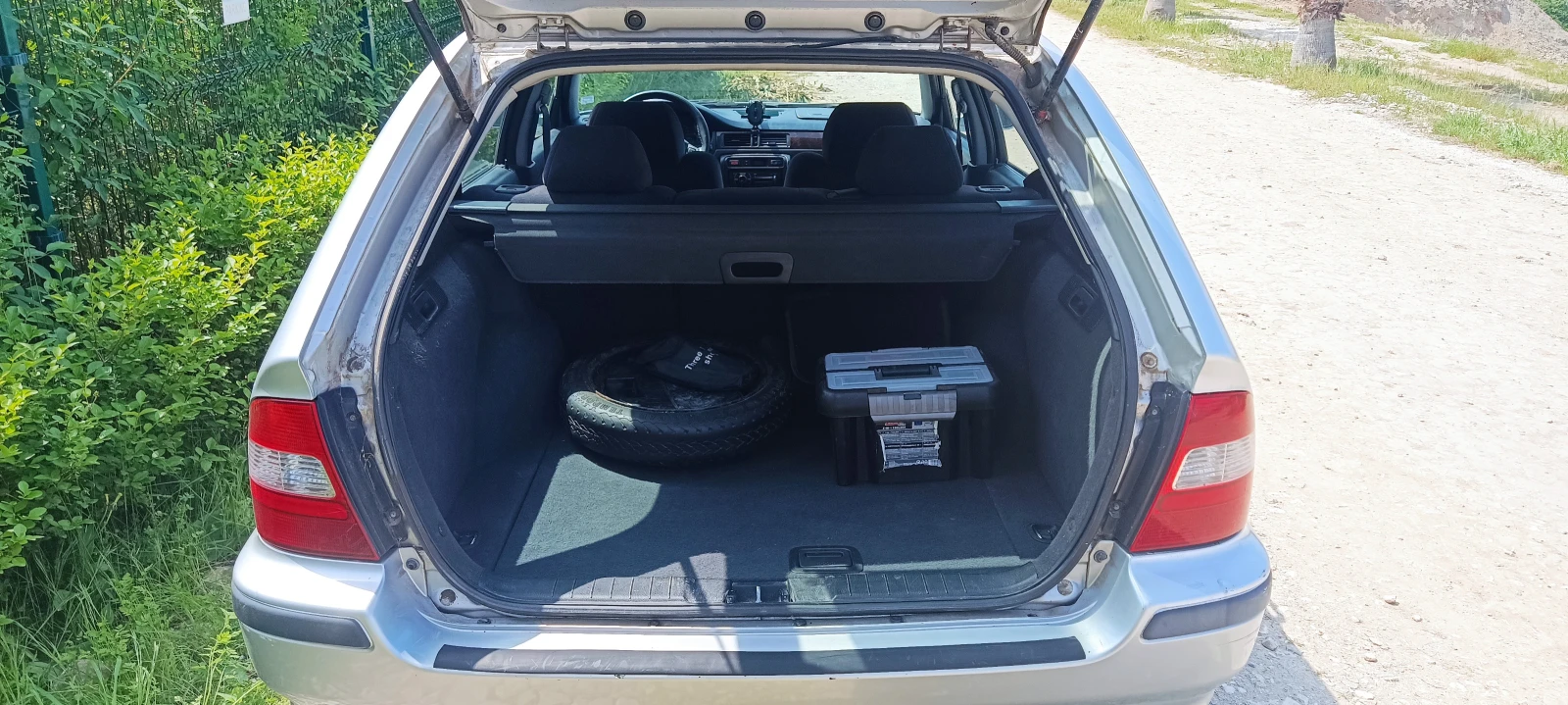 Honda Civic Aerodeck 1.4 90кс, снимка 2 - Автомобили и джипове - 54686393