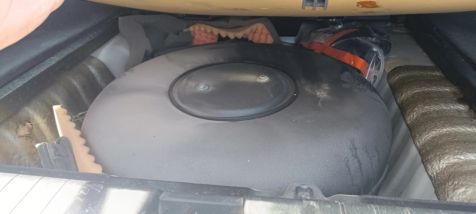 Honda Civic Aerodeck 1.4 90кс, снимка 11 - Автомобили и джипове - 54686393