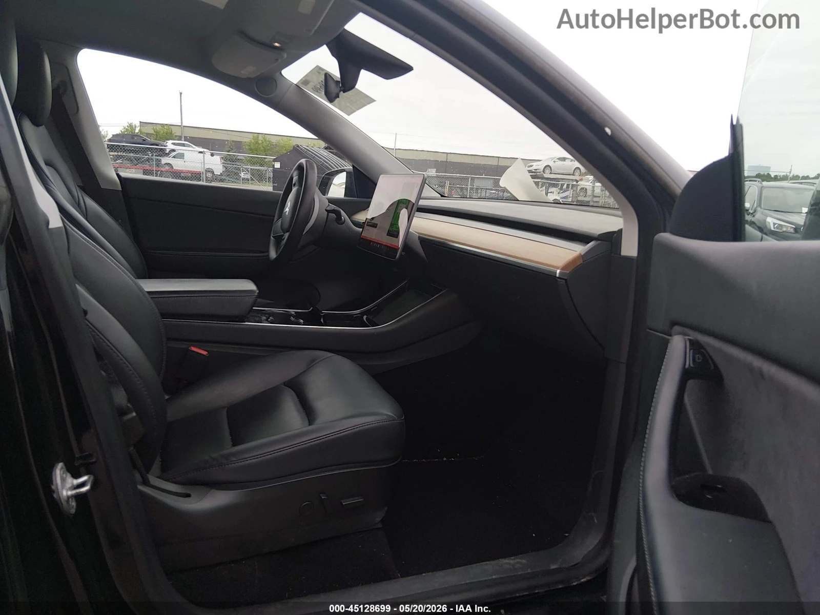 Tesla Model Y Long Range Dual Motor All-wheel Drive, снимка 8 - Автомобили и джипове - 54702853