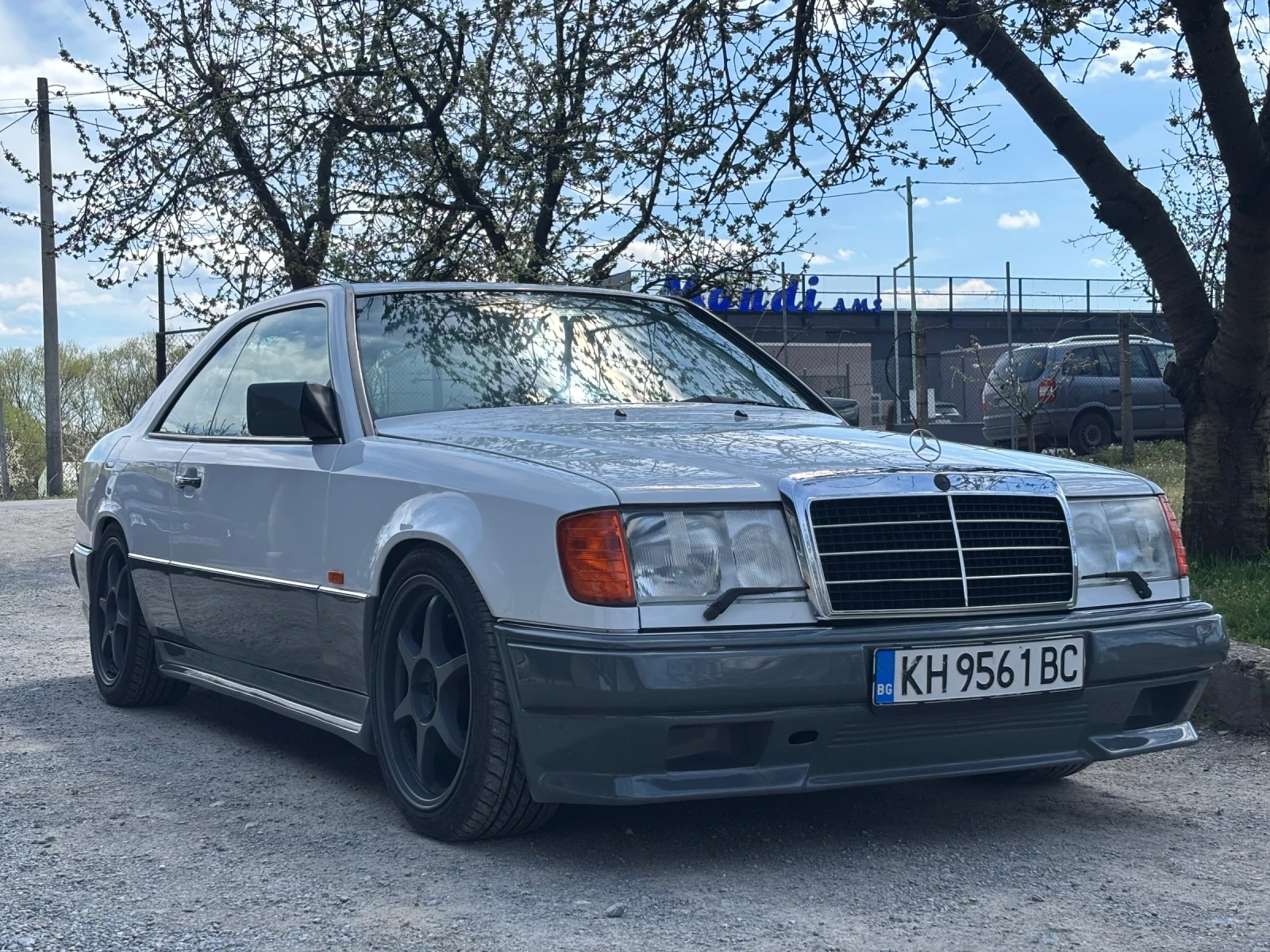 Mercedes-Benz 124, снимка 10 - Автомобили и джипове - 54819200