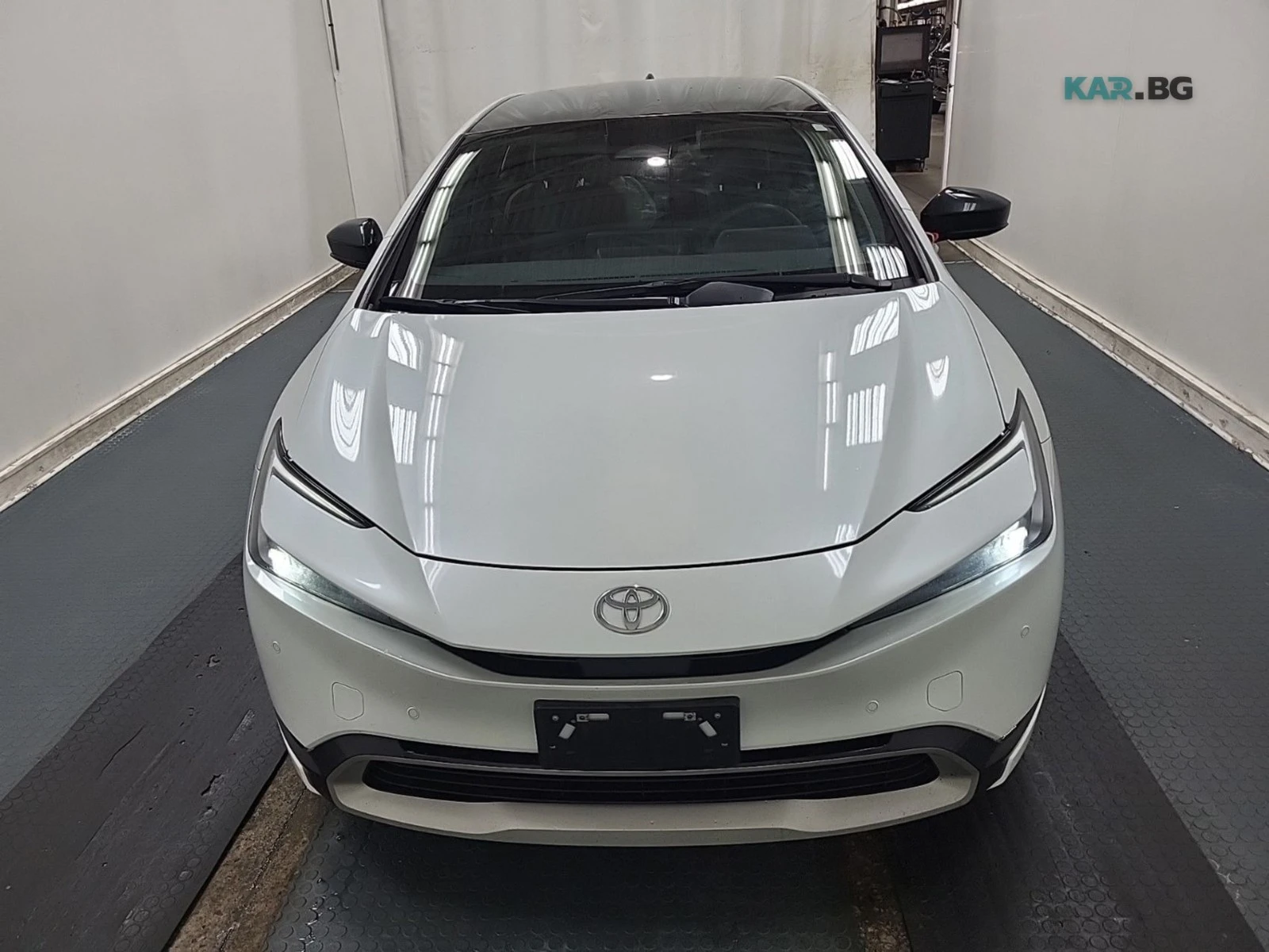 Toyota Prius PRIME * AвтоКредит * (ЦЕНА ДО БГ), снимка 3 - Автомобили и джипове - 54826253