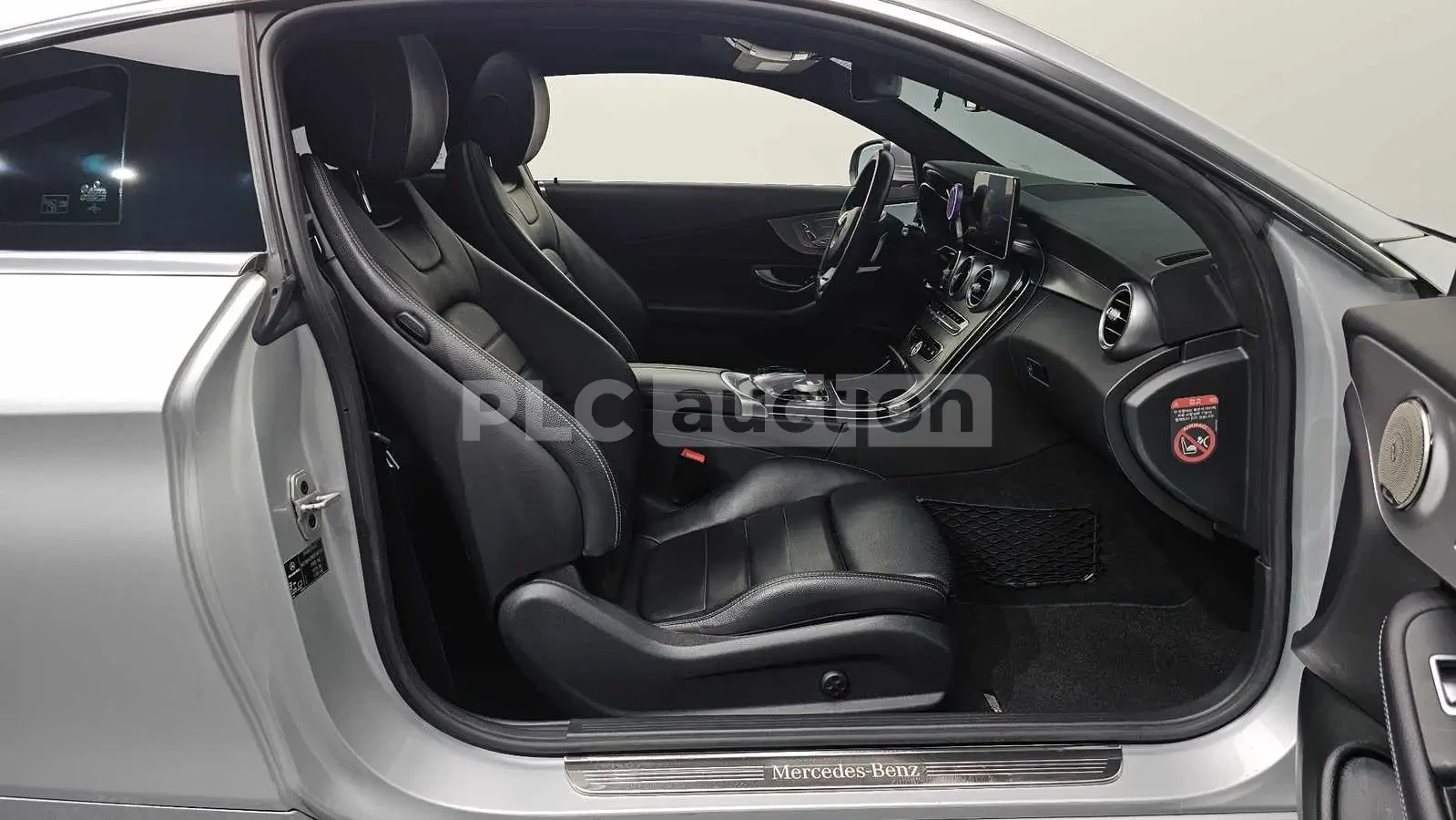 Mercedes-Benz C 200 4MATIC HEAD UP/360/PANO#УНИКАТ# !FULL!, снимка 11 - Автомобили и джипове - 55088955