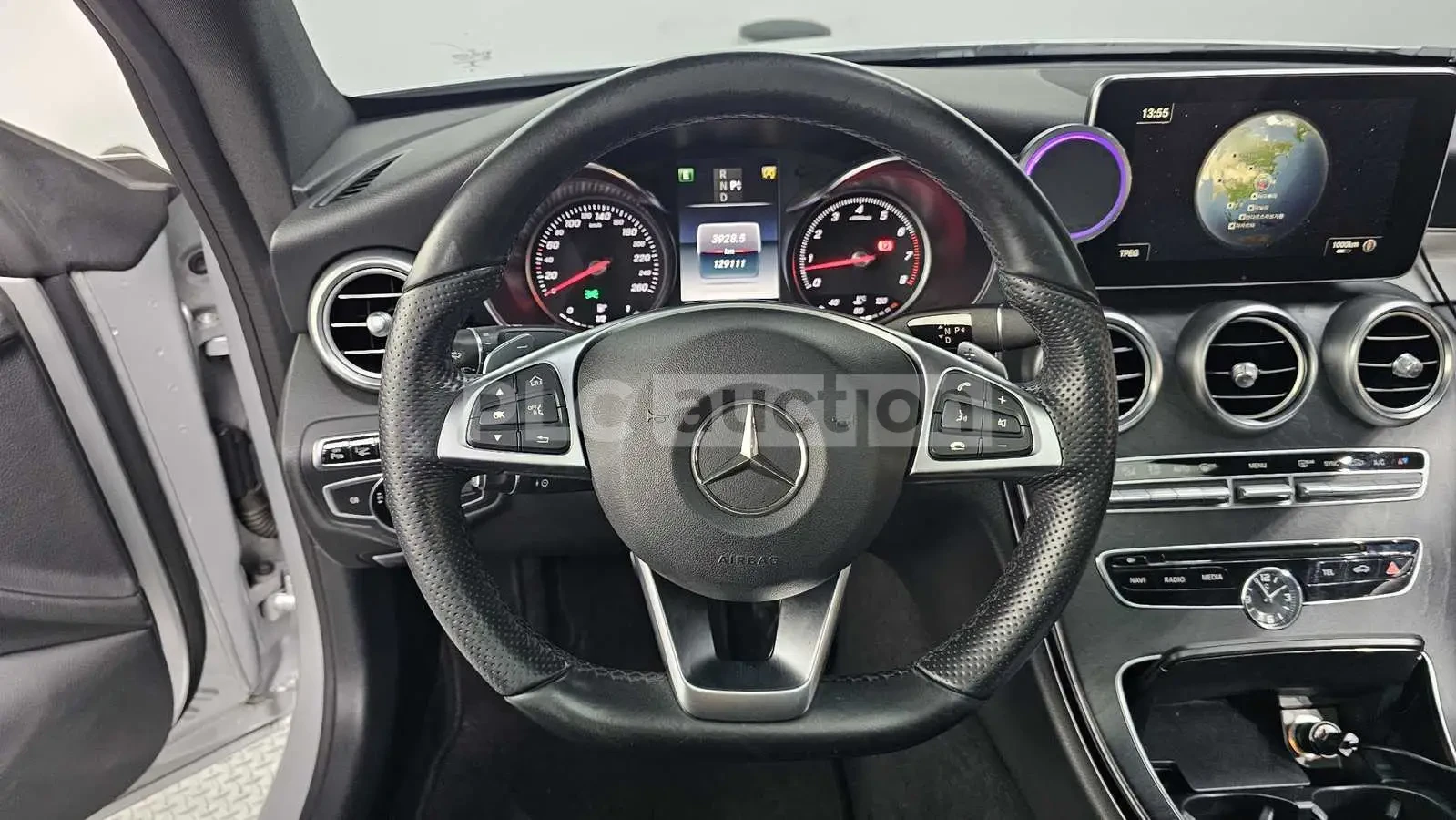 Mercedes-Benz C 200 4MATIC HEAD UP/360/PANO#УНИКАТ# !FULL!, снимка 13 - Автомобили и джипове - 55088955