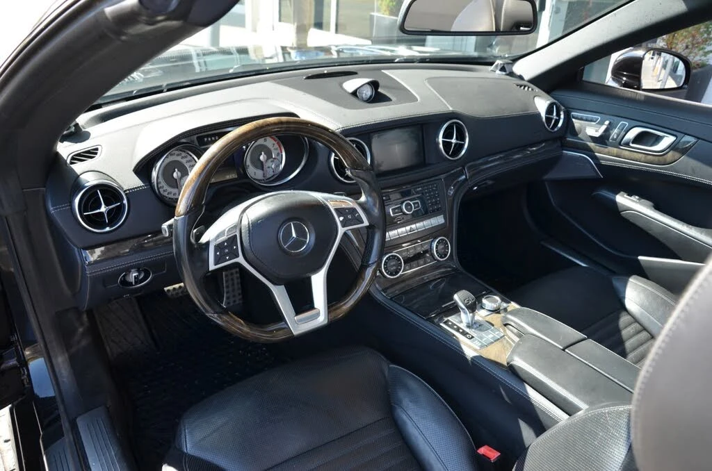 Mercedes-Benz SL 500 AMG* LINE* ОБДУХВАНЕ* ДИСТРОНИК* КАМЕРА* , снимка 12 - Автомобили и джипове - 55304553