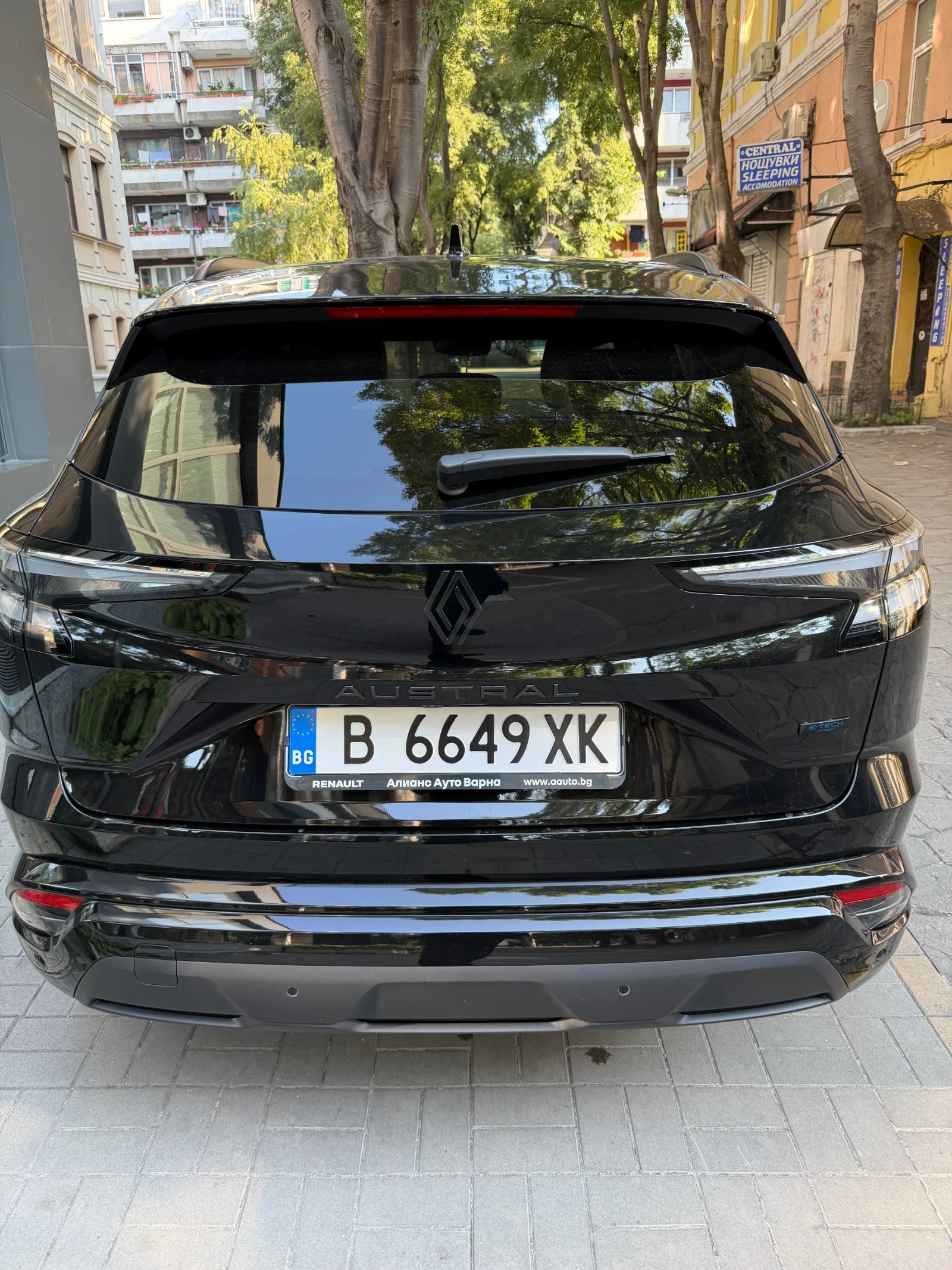 Renault Austral, снимка 4 - Автомобили и джипове - 55345126