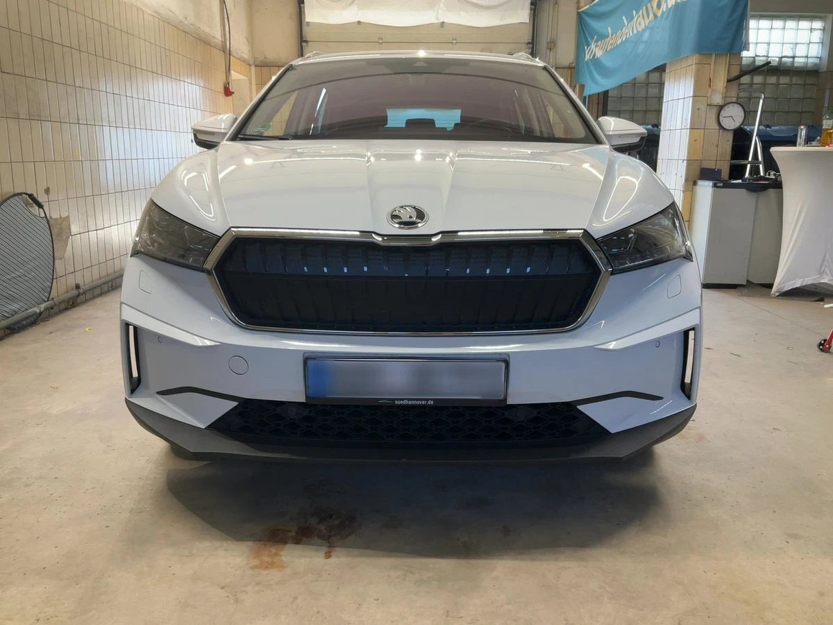 Skoda Enyaq, снимка 2 - Автомобили и джипове - 55546748