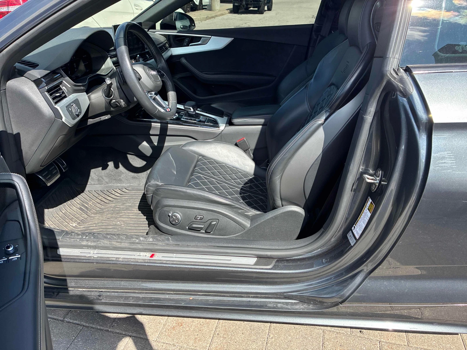 Audi Coupe * Technik * CARFAX * ОПЦИЯ ЗА ФИНАНСИРАНЕ , снимка 5 - Автомобили и джипове - 55849981