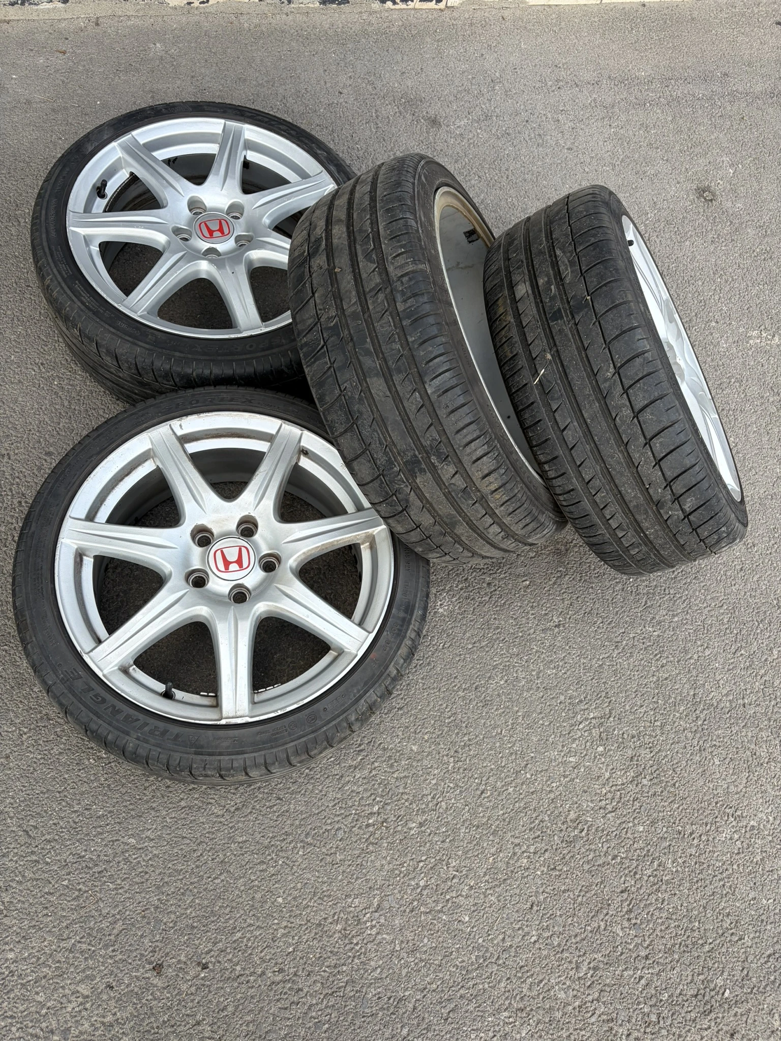 Honda Civic 2.2 i-CTDi+ 4 джанти с гуми, снимка 12 - Автомобили и джипове - 55904224