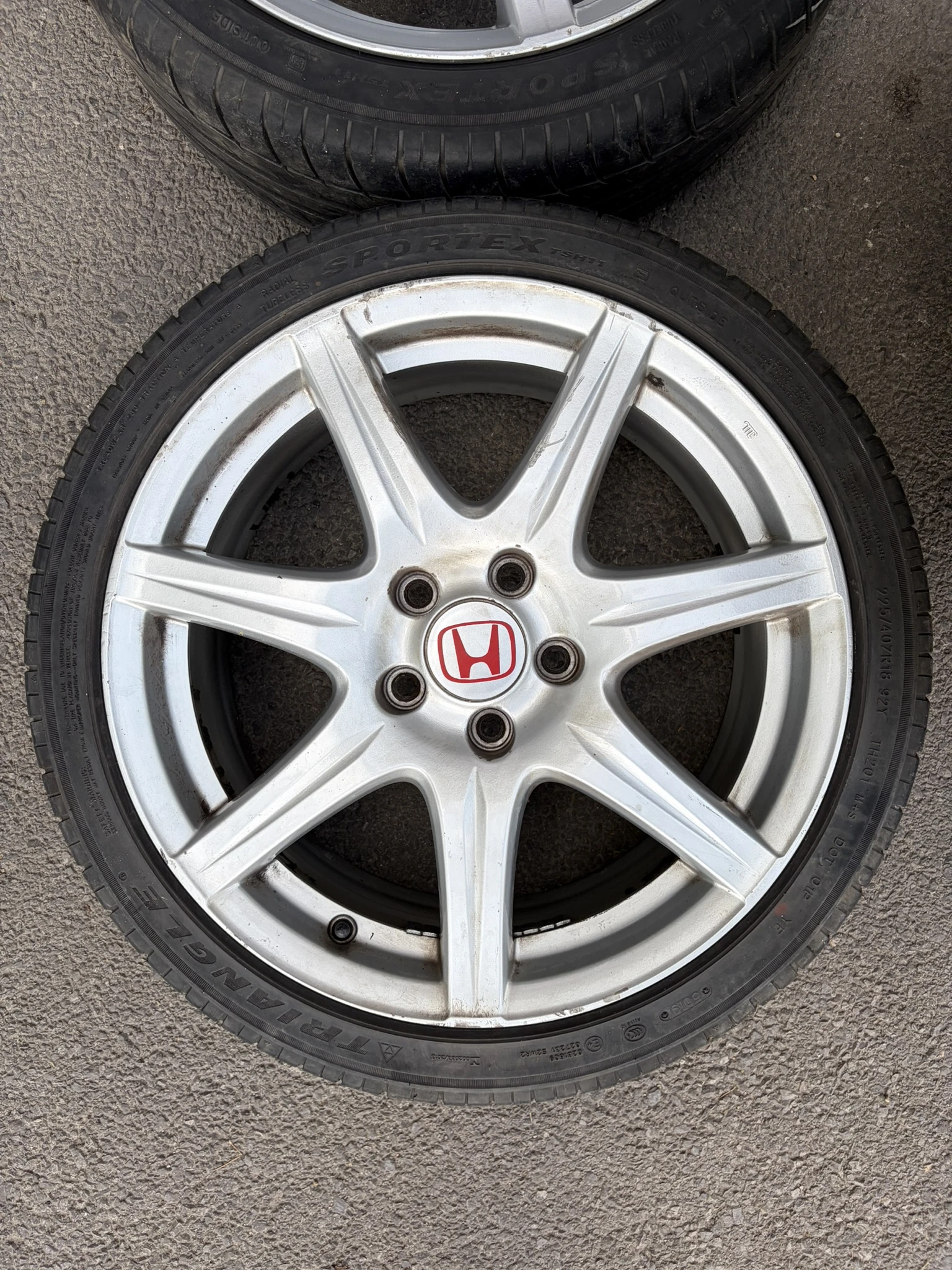 Honda Civic 2.2 i-CTDi+ 4 джанти с гуми, снимка 13 - Автомобили и джипове - 55904224