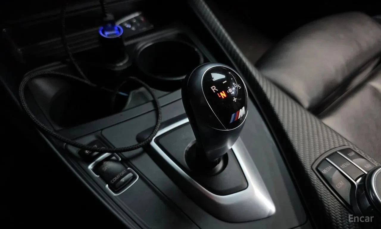 BMW M2 * M Performance Steering Wheel Edition* АВТОКРЕДИТ, снимка 9 - Автомобили и джипове - 56118183