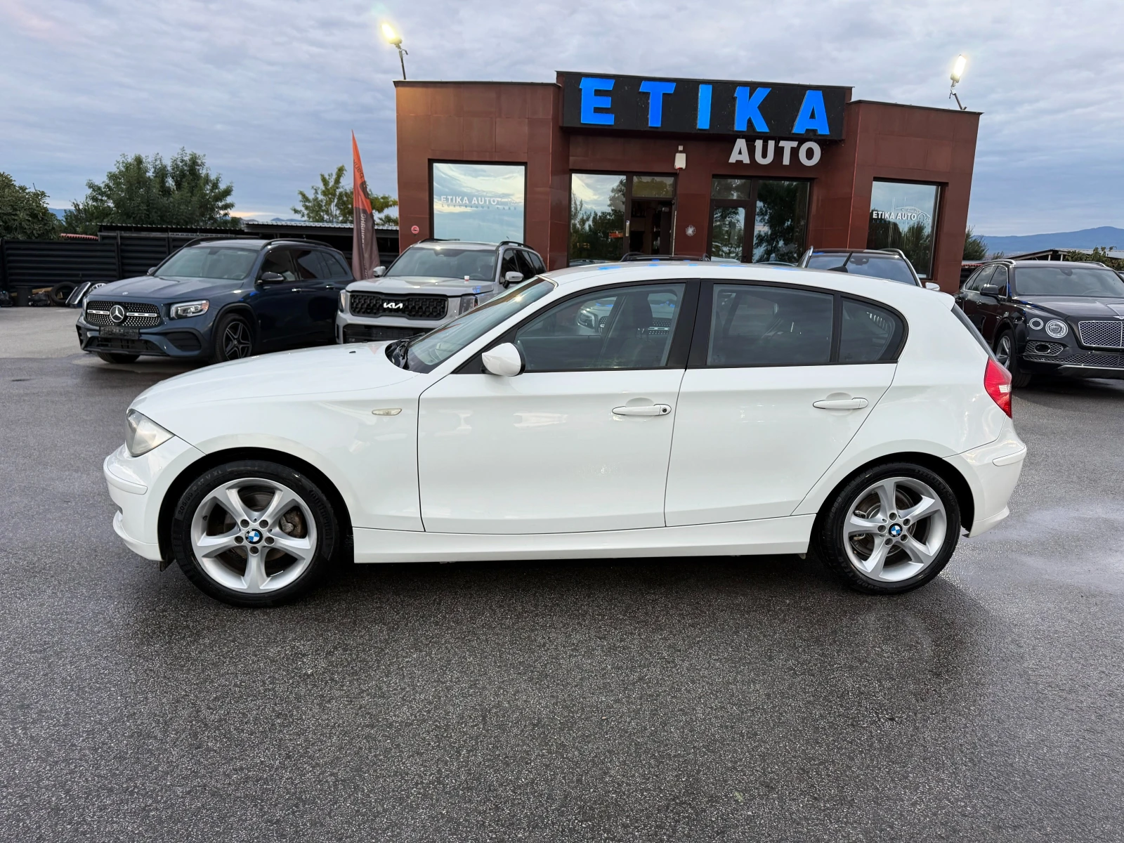 BMW 118 FACE LIFT-KLIMATIK-6skorosti-GERMANIA !!!, снимка 5 - Автомобили и джипове - 56154375