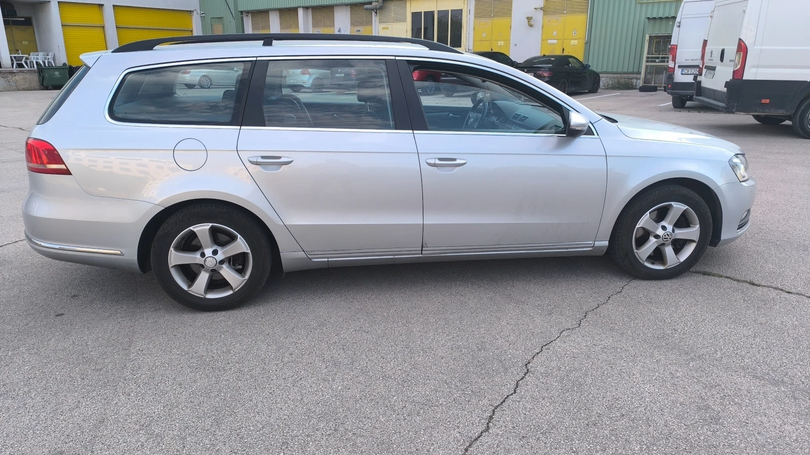 VW Passat 2.0 tdi , снимка 6 - Автомобили и джипове - 56225675