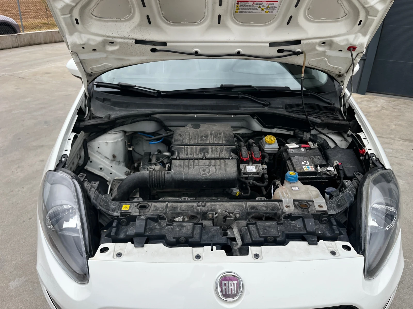 Fiat Punto 129500 km, снимка 11 - Автомобили и джипове - 56233281