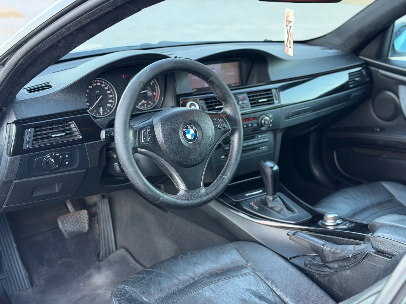 BMW 320 Keyless, снимка 10 - Автомобили и джипове - 56349776