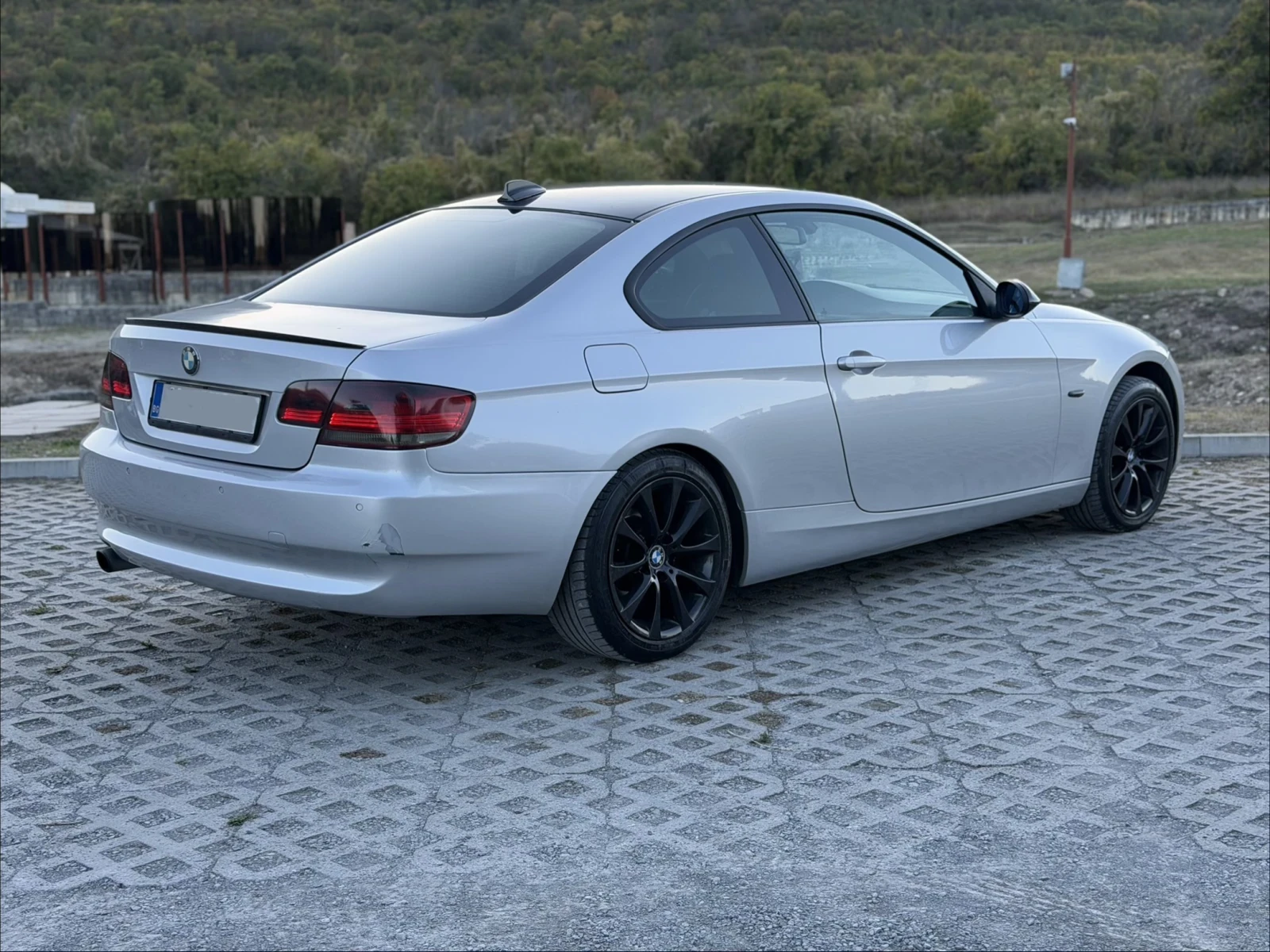 BMW 320 Keyless, снимка 7 - Автомобили и джипове - 56349776
