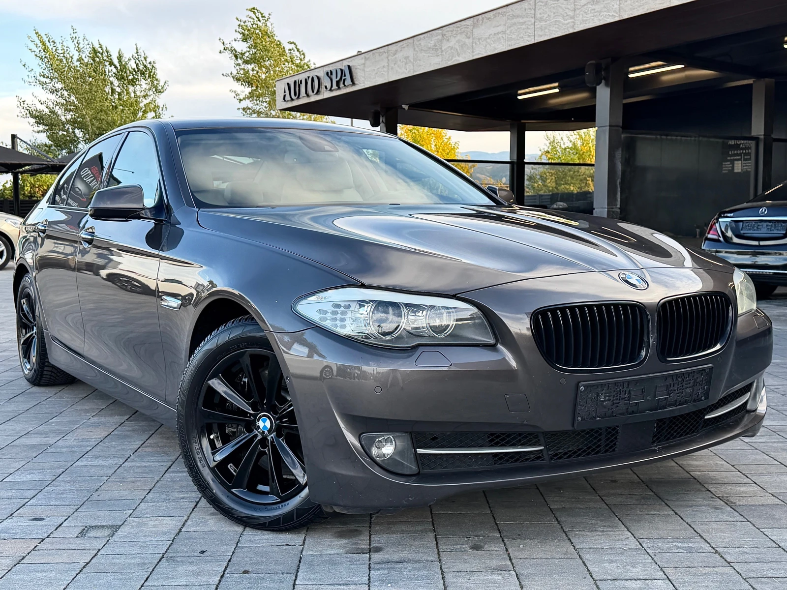 BMW 530 d * 3xTV* SoftClose* DISTR* Cam360* HUD* Memory* P | Mobile.bg � ����������� 3