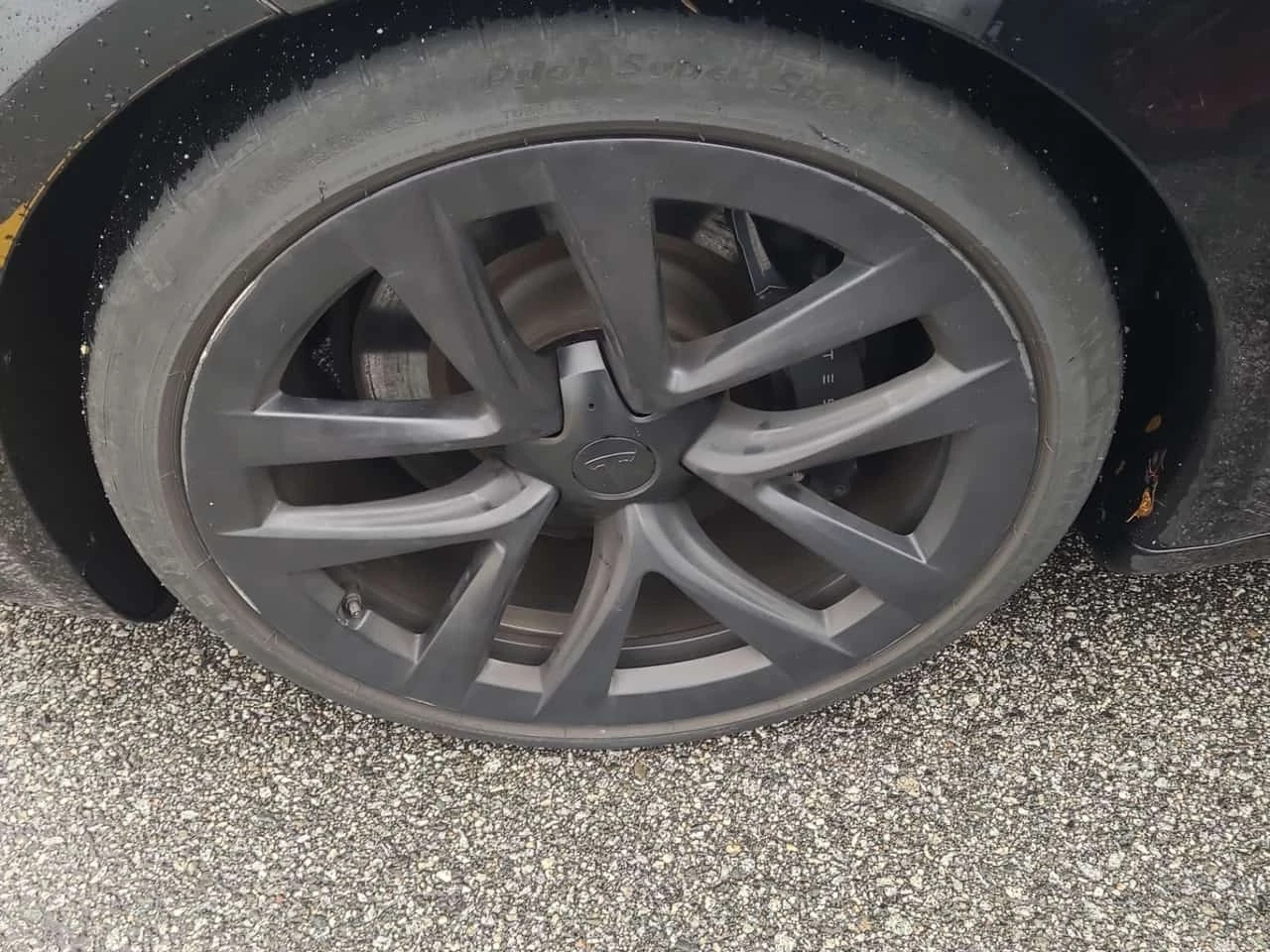 Tesla Model S PLAID  CARFAX | Mobile.bg � ����������� 6