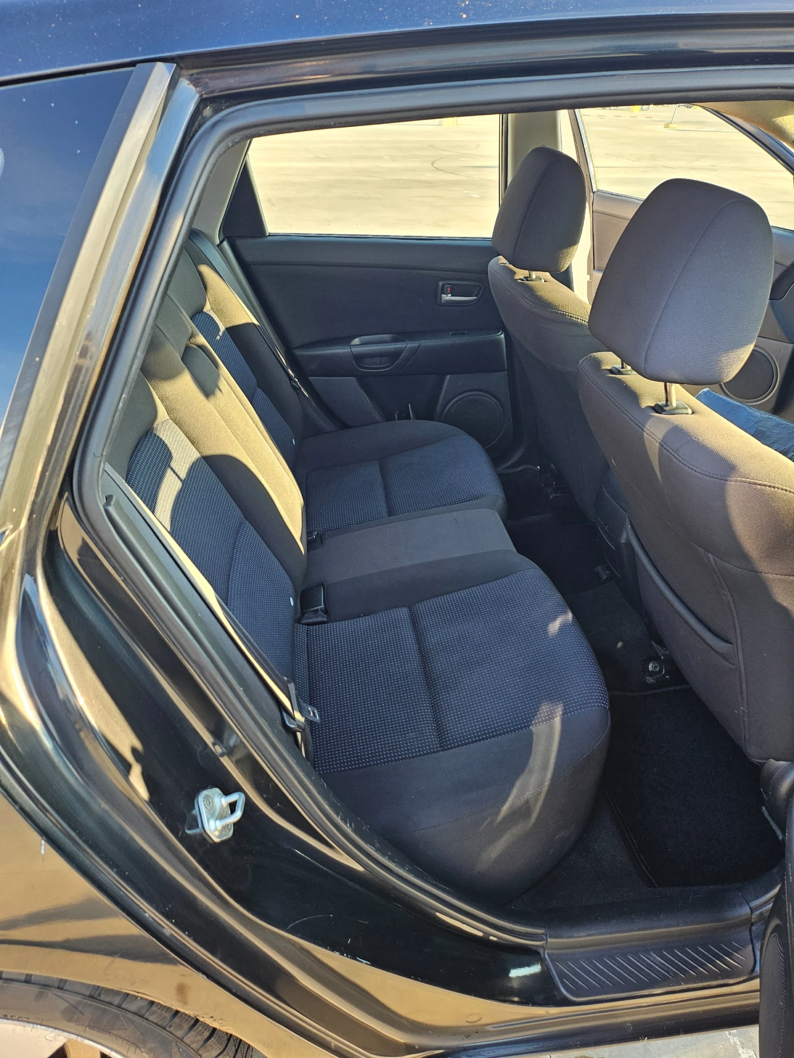 Mazda 3, снимка 11 - Автомобили и джипове - 56599775
