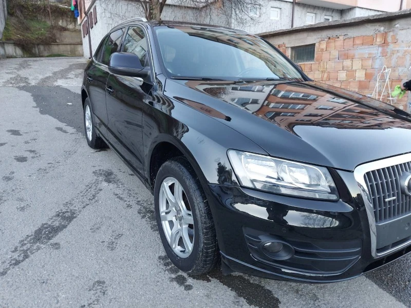 Audi Q5 2.0 дизел 4х4 , снимка 2 - Автомобили и джипове - 43480488