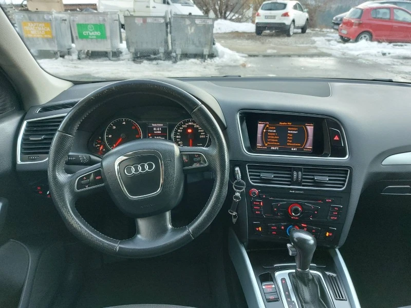 Audi Q5 2.0 дизел 4х4 , снимка 11 - Автомобили и джипове - 43480488