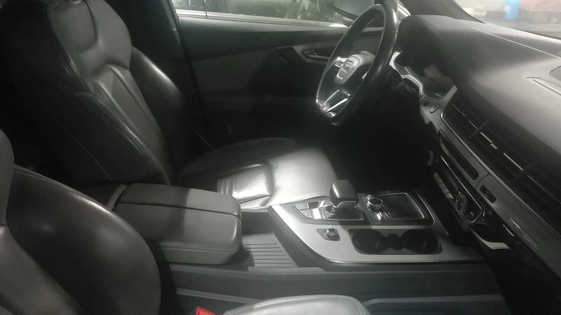 Audi Q7 S-LINE* MATRIX* DISTRONIC* Панорама, Камера, BOSE, снимка 11 - Автомобили и джипове - 47243776