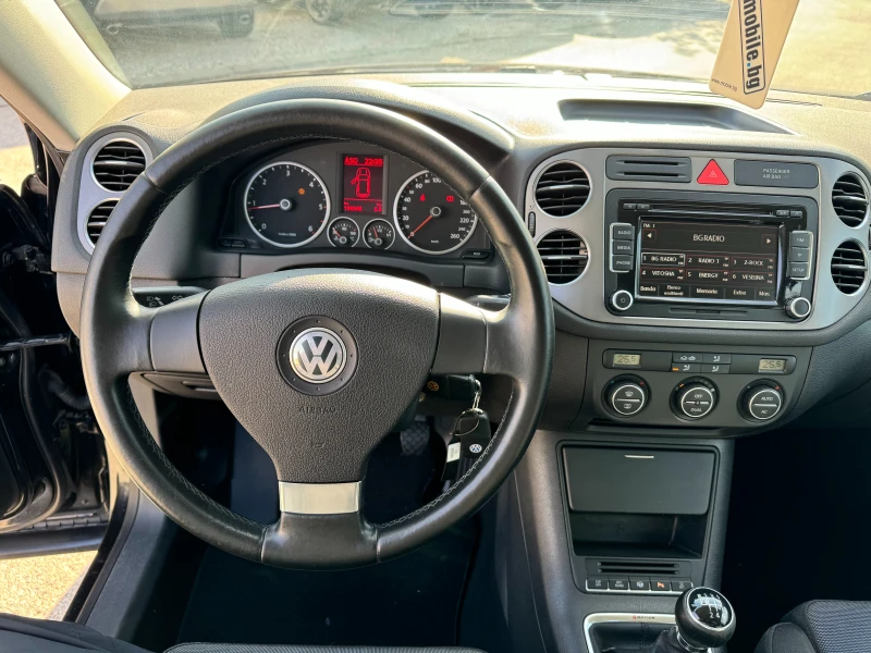 VW Tiguan 2.0TDI 140k.4x4 6ск.H-line, снимка 9 - Автомобили и джипове - 47789351