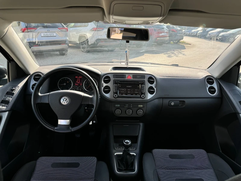 VW Tiguan 2.0TDI 140k.4x4 6ск.H-line, снимка 13 - Автомобили и джипове - 47789351