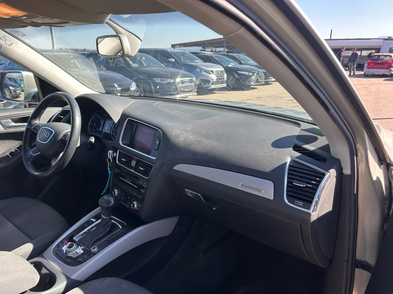Audi Q5 2.0TDI QUATTRO/AVTOMAT/NAVI , снимка 10 - Автомобили и джипове - 49587361