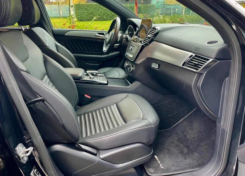 Mercedes-Benz GLE 350 d 4Matic AMG-Line, снимка 6 - Автомобили и джипове - 52662488